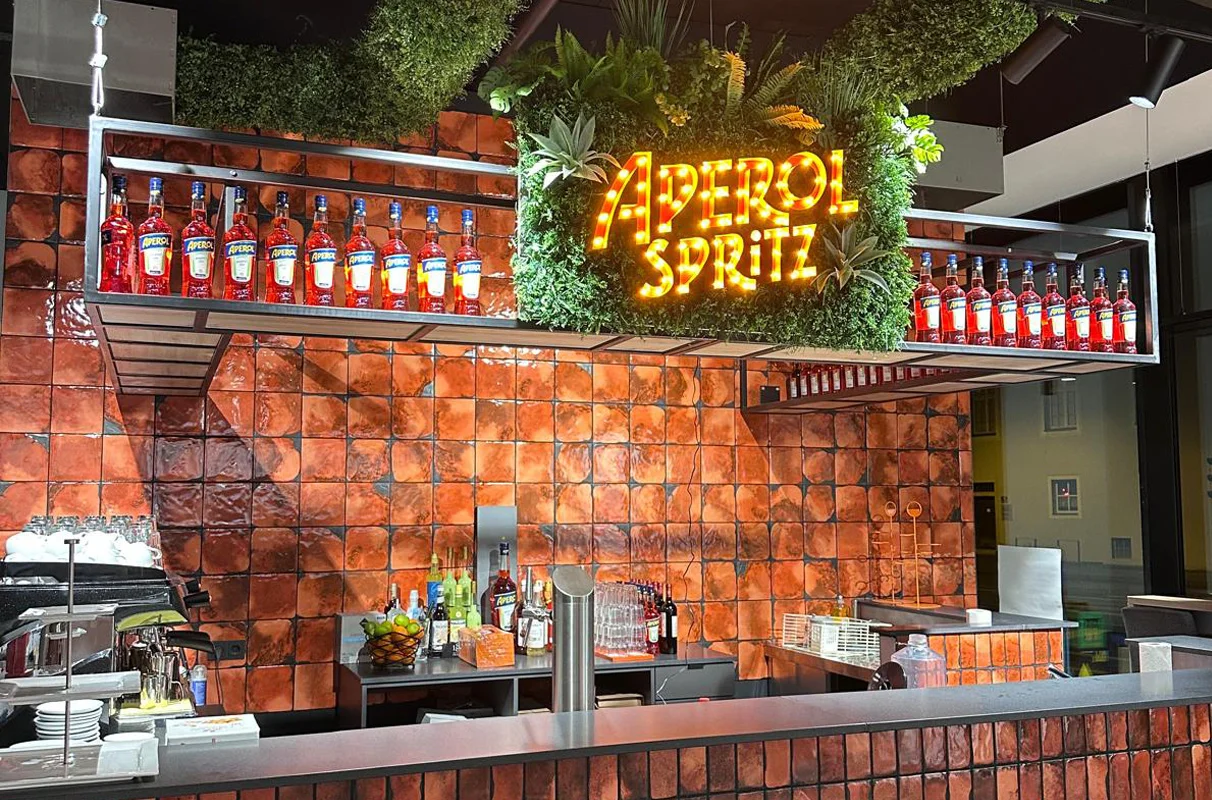 City Cafe Aperol Bar